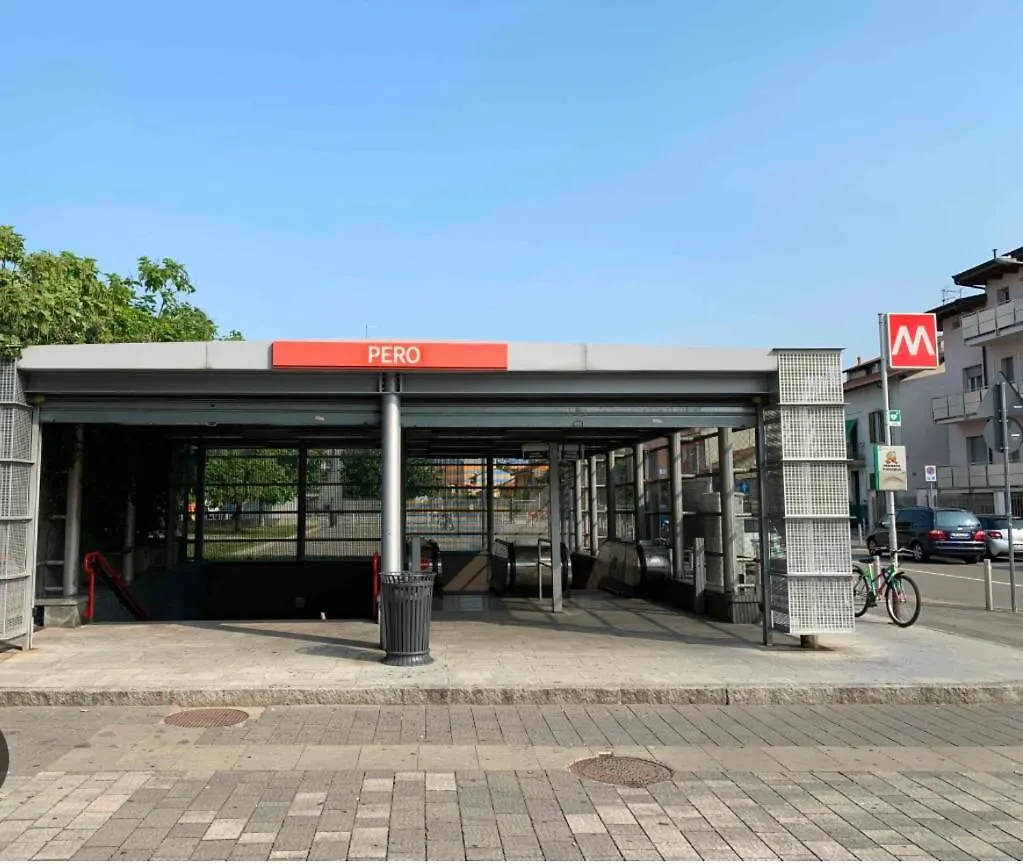 Studio In Villa Near Fiera Milano At Metro Stop Pero 0*,  Italy